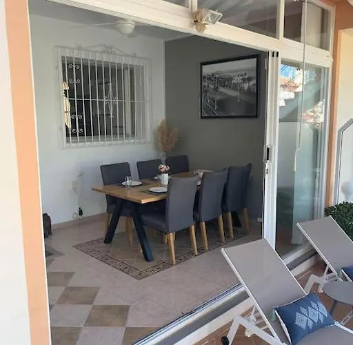 Schoenes Ferienbungalow In Altos Hébergement de vacances