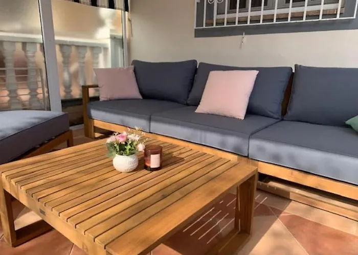Schoenes Ferienbungalow In Altos Hébergement de vacances *